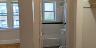 Great Deal Avail Now - 2-bed, 1-Bath Gallery 13
