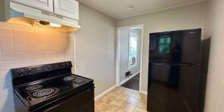 Two bedroom 1 bath home Gallery 7