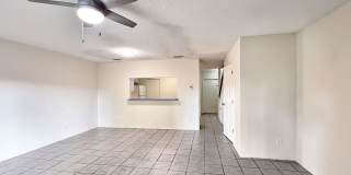 Two-Bedroom Townhome in Winter Haven Gallery 6