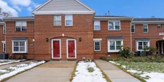 750 E MARSHALL Street unit: 211 Gallery 1