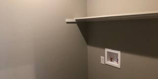 1376 W Jackson Street Gallery 1