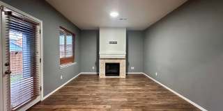 Modern updated 5 BD / 3 BA with Double Car Garage in Oregon City! Modern updated 5 BD / 3 BA with Double Car Garage in Oregon City! Gallery 6