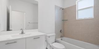 2405 Northwest 131st Circleclientes@realtymiamigroup.com Gallery 23