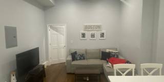 475 Massachusetts Ave. Gallery 5