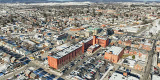 241 N FRANKLIN Street Gallery 32