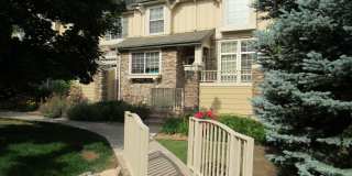 Stunning Townhouse in the desirable Watermark Gallery 25