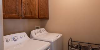 Available 10/1/26 - Furnished 3 bed, 2 Bath Home For Rent Gallery 23