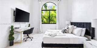 1061 NW North River Dr Gallery 20