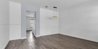 624 Southwest 147th Avenue Gallery 3