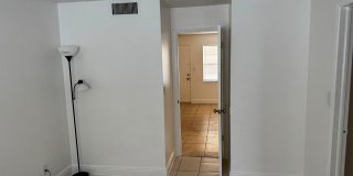 One bedroom apartment in Pompano Beach Gallery 14