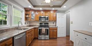 9405 CHATTEROY Place Gallery 10