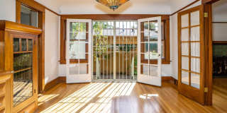 Beautifully restored historic home Gallery 14