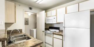 Maison's Landing Gallery 37