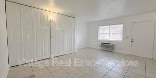 Whitehall Garden Gallery 3