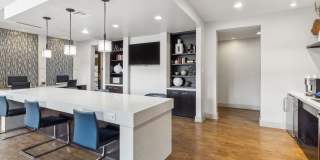 Vintage at 18th Street Gallery 10