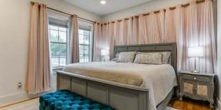 BEAUTIFUL 3-BEDROOM HOME IN LOS ANGELES HEIGHTS Gallery 19