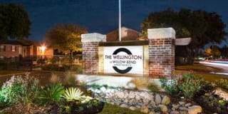 The Wellington at Willow Bend Gallery 37