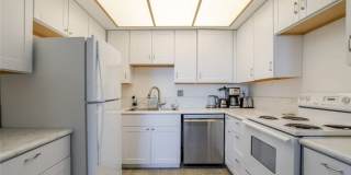 321 S San Vicente Boulevard Gallery 14