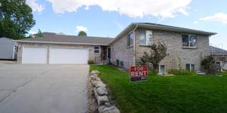 413 Old Farm Ln Gallery 1