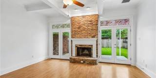 4422 LAKE VISTA Drive Gallery 5