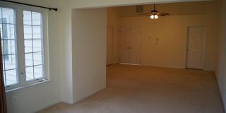 25575 AMERICA Square Gallery 22