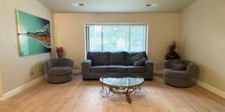 Desirable Paris Park Home!! 55+ Community Gallery 5