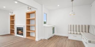 Spacious 3 Bed, 3 Bath Gallery 13