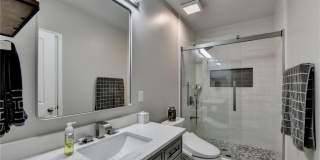 11653 Parkside Avenue Gallery 49