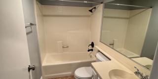 Move in Special: 2 Weeks Free! Great 2 Bedroom 2 bath - Villamira  Community, Laguna Niguel-In Unit Laundry Included Gallery 24