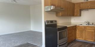 Great 2-Bed, 1-Bath 2nd Level Condo in Northwest Longmont Gallery 1