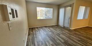 Summer Brook Apartments Gallery 7