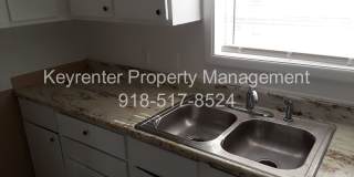 Spacious 4 Bedroom House Gallery 12