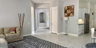 25 Buckingham Way Gallery 16