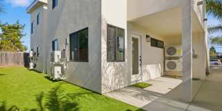 4822 Doliva Drive Gallery 1