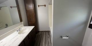 1317 3rd St S Gallery 17