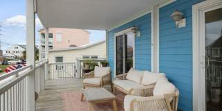 201 W Glenn Street Gallery 38