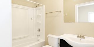 Charming Move-in Ready Downtown Home With Updates Charming Move-in Ready Downtown Home With Updates Gallery 12