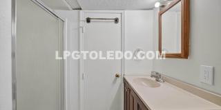 4406 Asbury Dr. Gallery 33