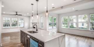 Elegant Midtown Memphis Single-Family Home for Lease Gallery 11