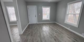 Remodeled 2 bedroom, 1 bathroom house with fenced yard and garage Gallery 1