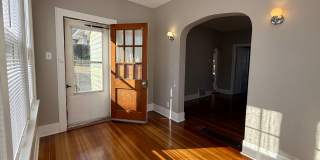 Charming 2 Bedroom Home with Garage on Corner Lot Charming 2 Bedroom Home with Garage on Corner Lot Gallery 15