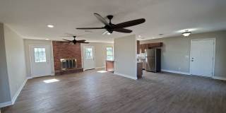 Updated 3 BR|2 BA Home Near TAFB! Gallery 1