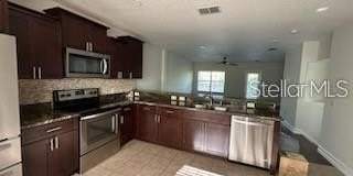 203 MCLEODS WAY Gallery 3