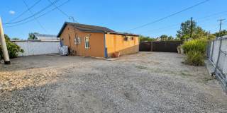 240 1/2 E Beech Ave Gallery 19