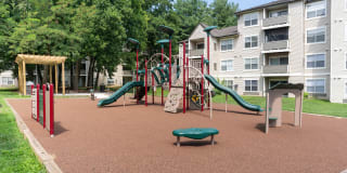 Ridgewood Gallery 27