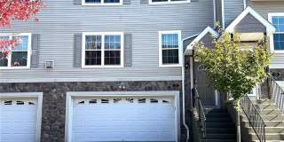 28 Hidden Creek Boulevard Gallery 1