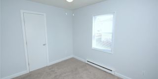 924 Avalon Avenue Gallery 34