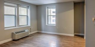 Spacious Studio Across from Meridian Hill Park! Gallery 7