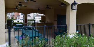 Super 3 bdrm 2-1/2 bath townhome  in gated Community! Gallery 13