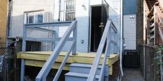 1628 Division St Gallery 22